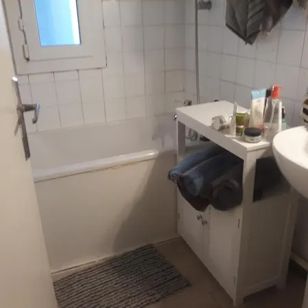 Dans Partage 70m2 Balcon Sud בית אירוח